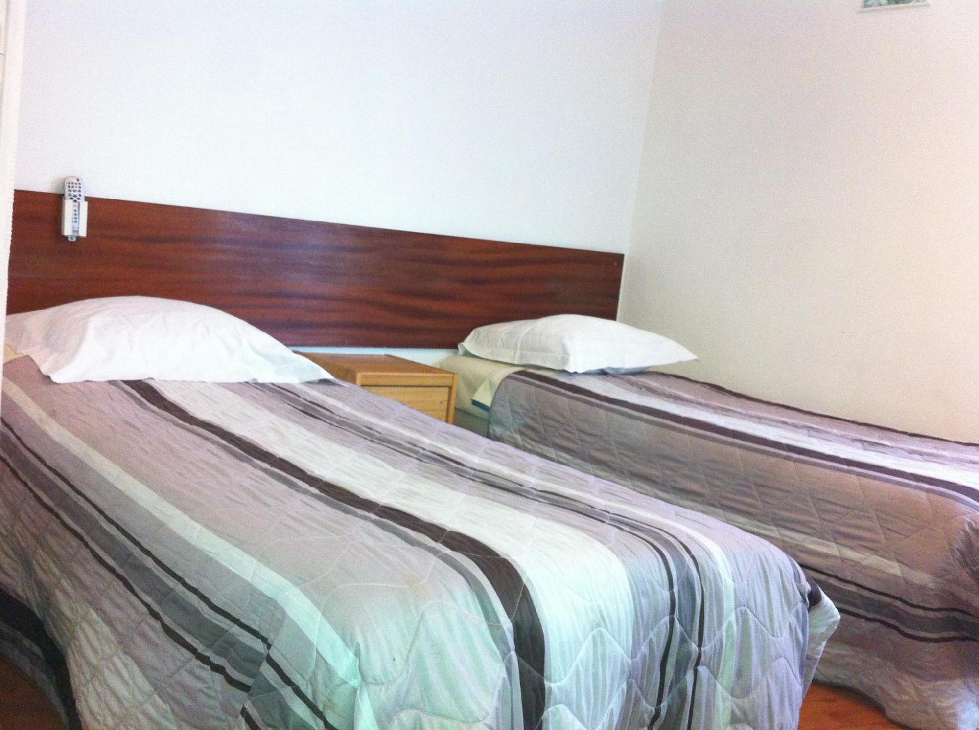 Hotel Moderne Saint-Denis  Room photo